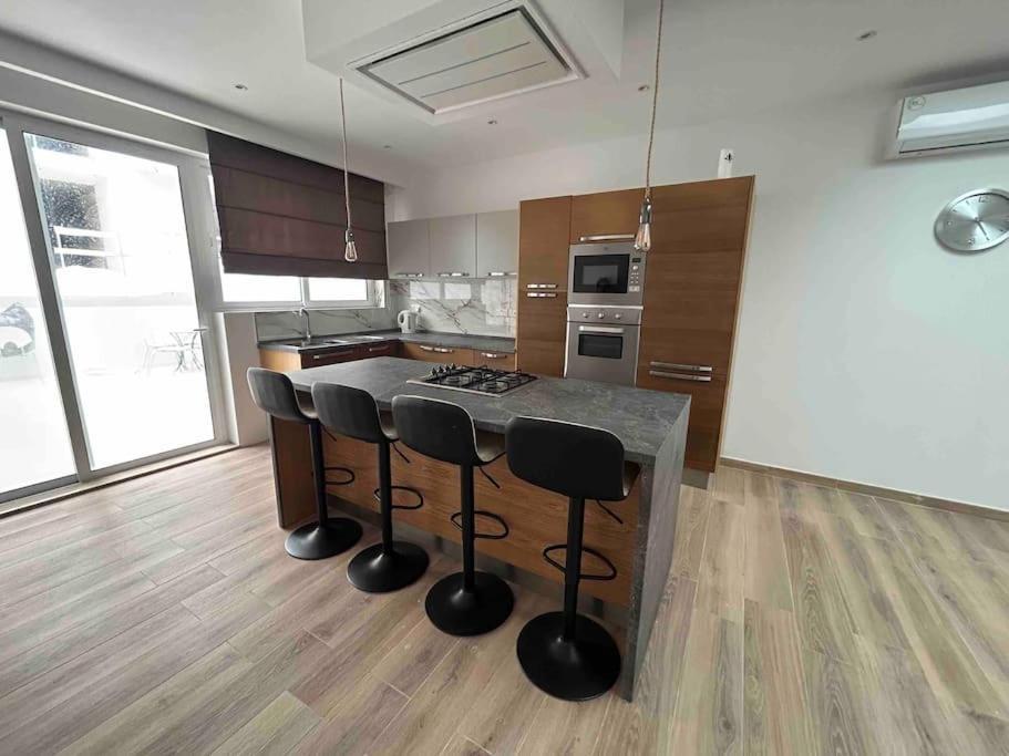 A Flat In The Heart Of Bugibba Appartement St. Paul's Bay Buitenkant foto